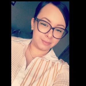 Meet your Posher, Marissa